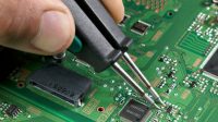 Soldering_a_0805-715x400
