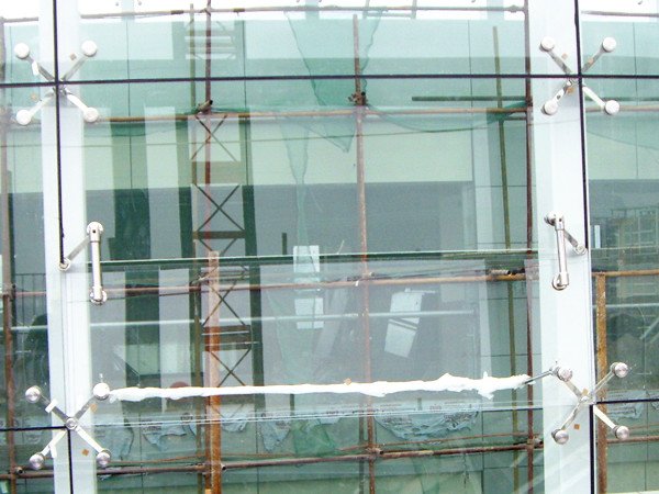 4-way-spider-fittings-for-glass