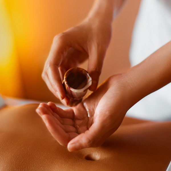 massage-Ayurvedique-Abhyanga