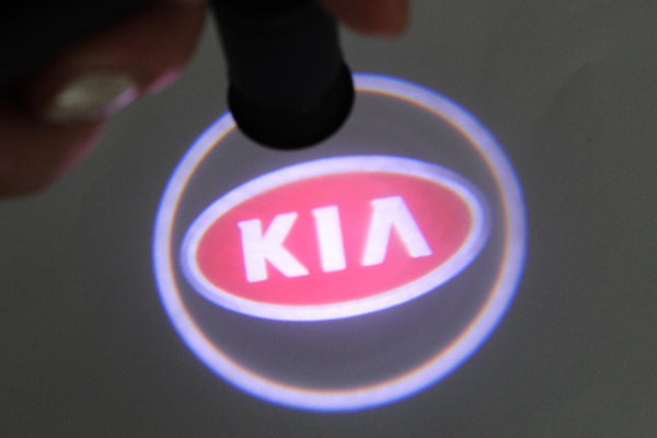 L_free-shipping-kia-car-decoration-projection-logo-door-step-led-light-laser-shadow-light
