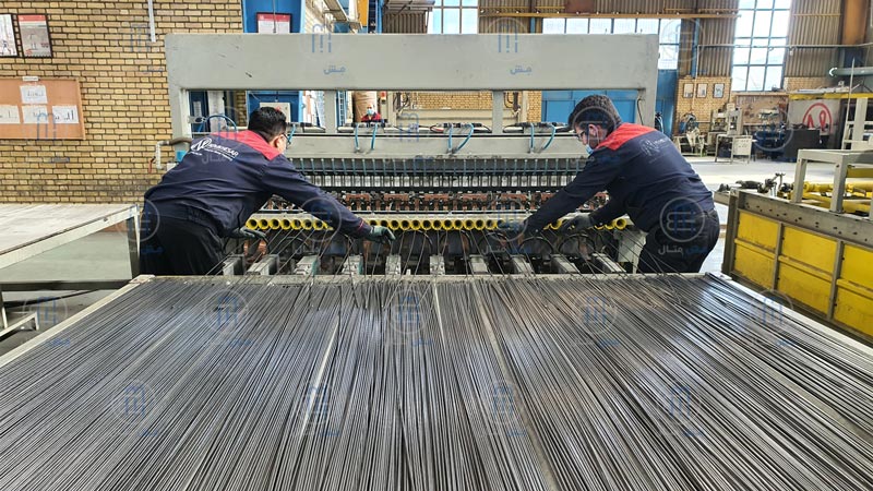 wire-mesh-machine