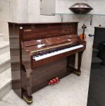 پیانو دیجیتال طرح آکوستیک SPK – LX یاماها brown