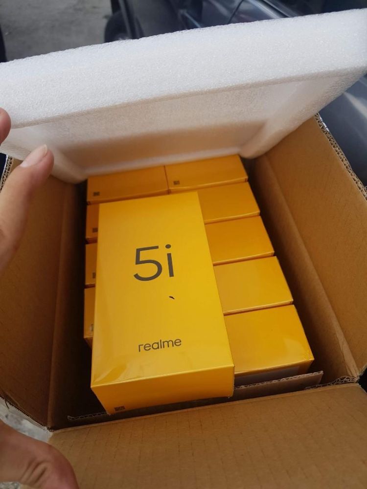 realme_cellphone_wholesale_1592588199_eaef4e80_progressive