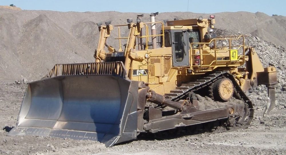 Caterpillar-D11-Bulldozer