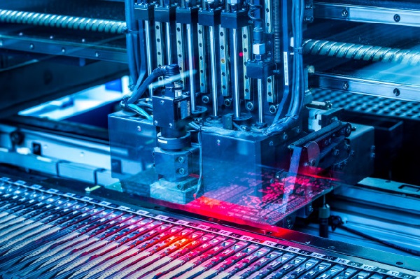 electronic-circuit-machine-production_130291-3147-1