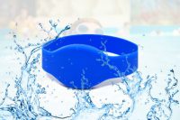 Waterproof-Oval-Face-Silicone-RFID-Wristband