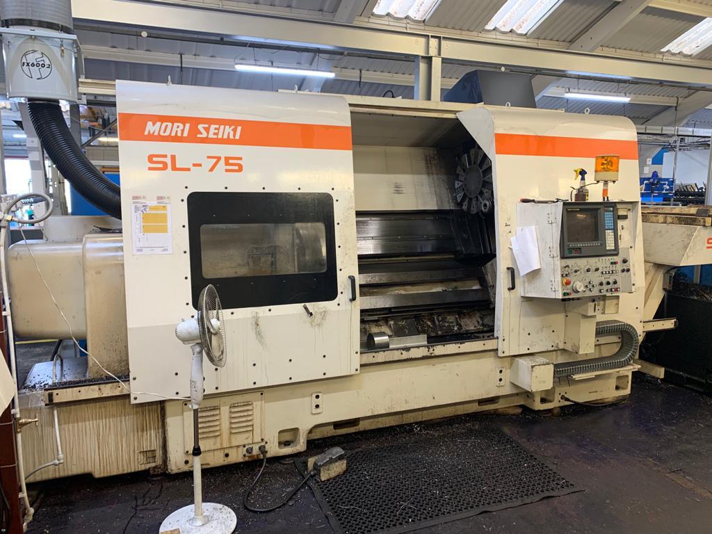 تعمیر و راهاندازی دستگاههای فرز و تراش cnc