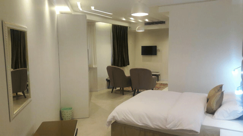 danesh-Hotel