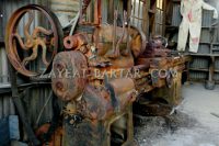 -و-فروش-ماشین-آلات-اسقاطی-750x500-562x375