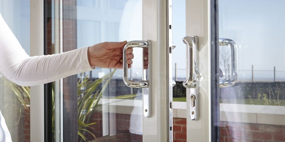 پنجره-دوجداره-UPVC