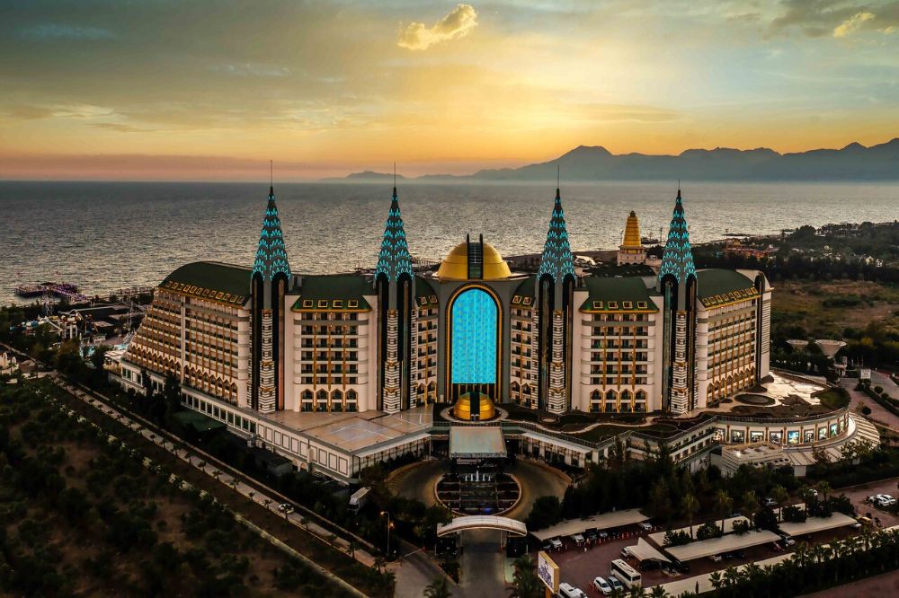 delphin-imperial-hotel