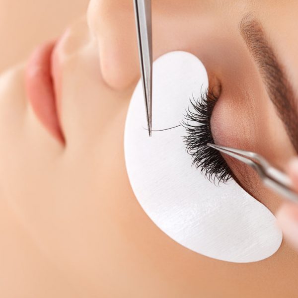 eyelash-extensions-1-600x600