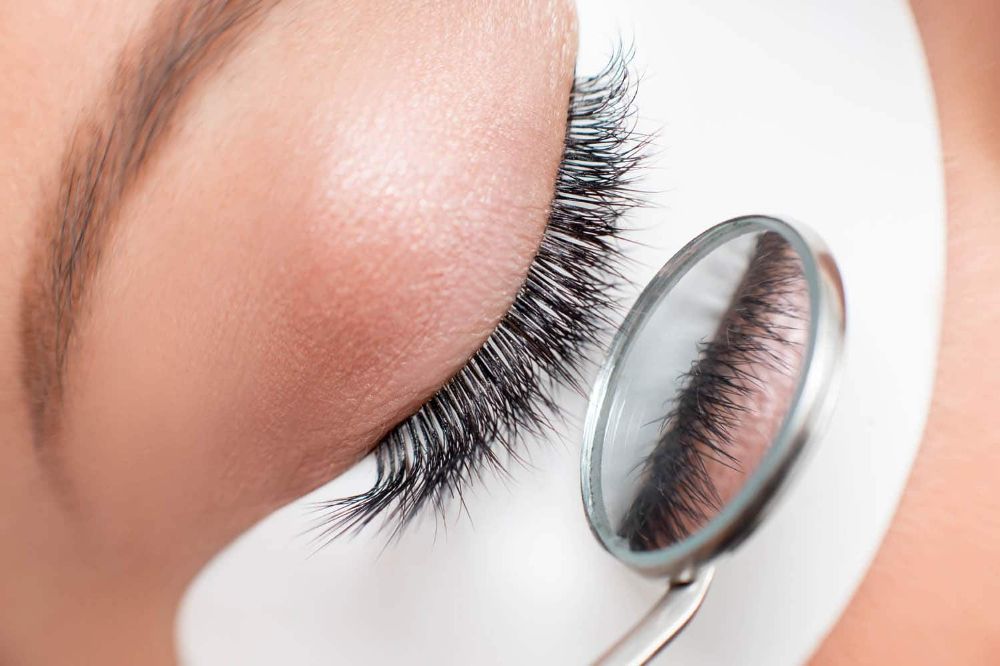 kim-kardashian-lash-extension-mapping
