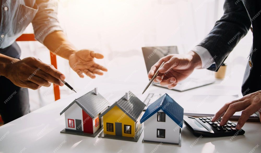 business-signing-contract-buy-sell-house-insurance-agent-analyzing-about-home-investment-loan-real-estate-concept_265022-33066