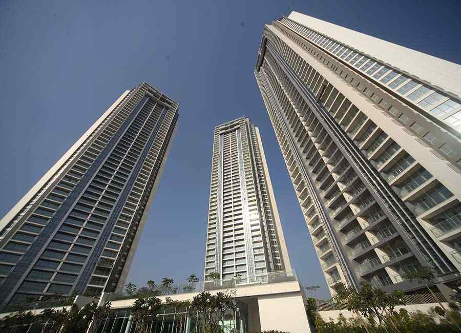 Oberoi-Realty