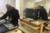 نمای داخلی سالن تعمیرات