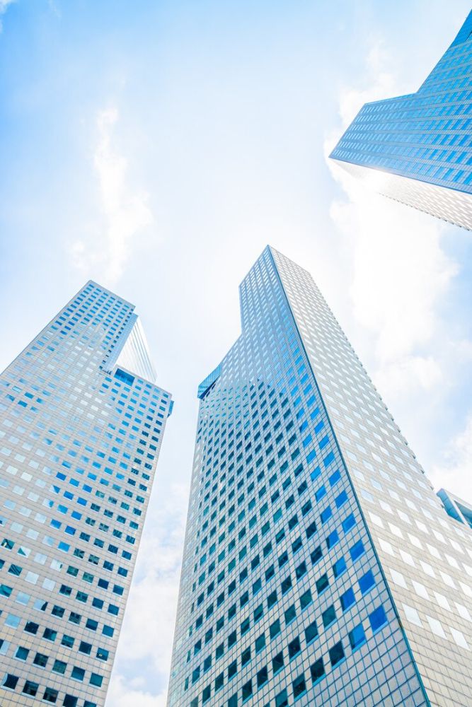 skyscraper-building_74190-276