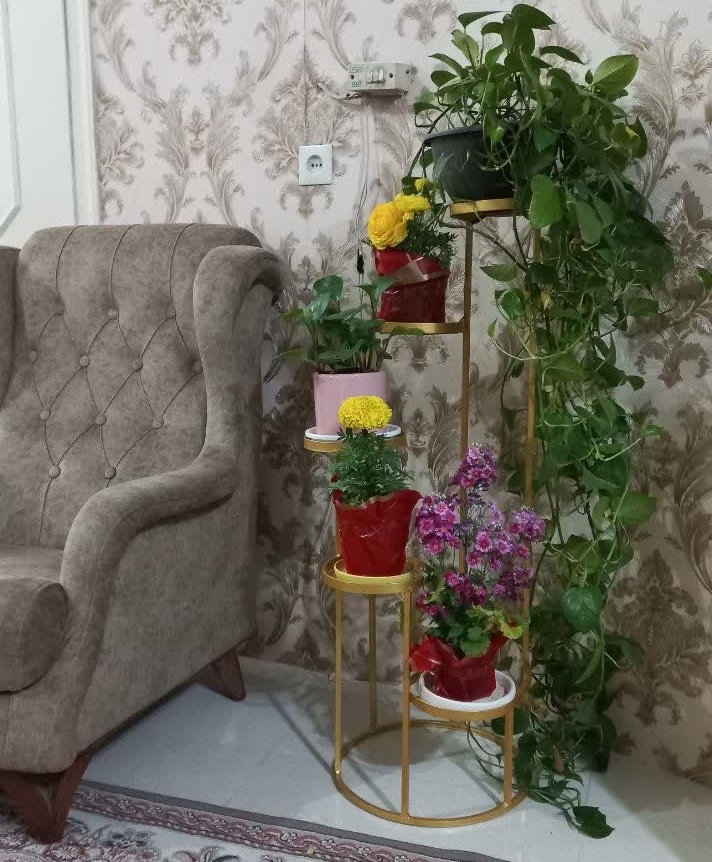 استند گلدان فلزی اصفهان