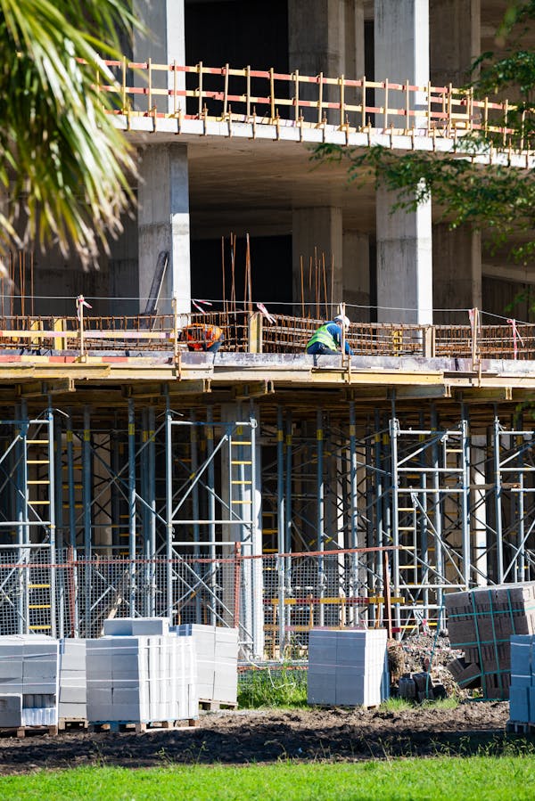 free-photo-of-building-under-construction