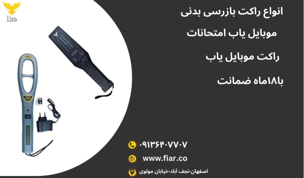Black Gold Modern Business Card (3)