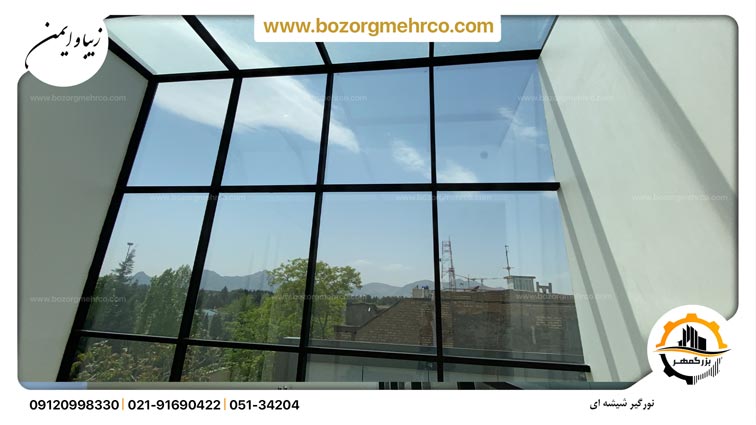 Glass_structures_light-catcher_P00