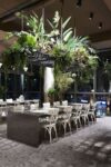 flower-box-in-cafe-and-restaurant-06