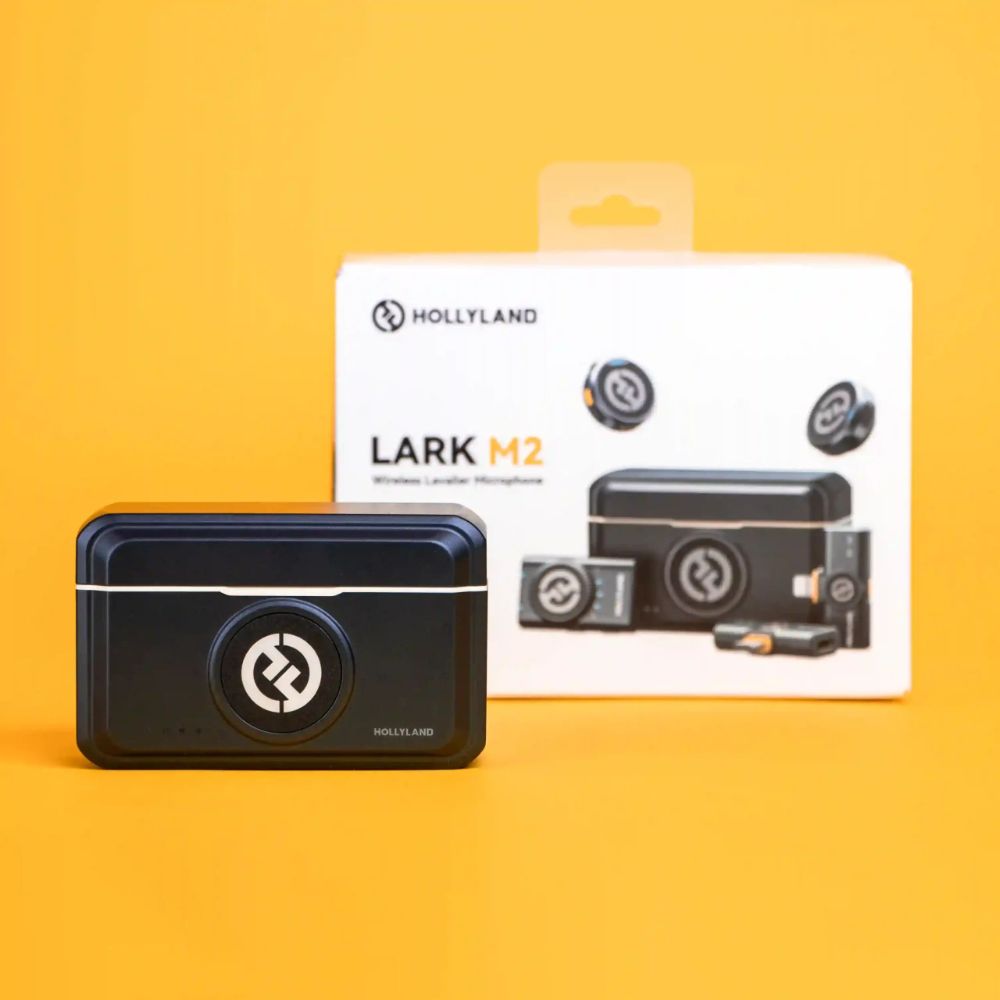 جعبه-و-میکروفون-LARK-M2-scaled (1)