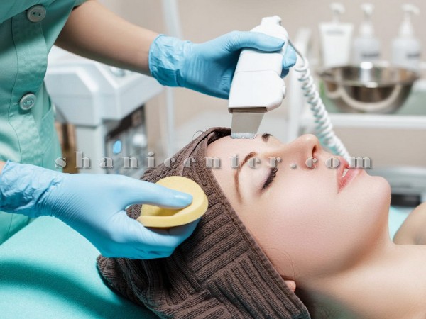 پاکسازی-تخصصی-پوست-صورت_copy_600x450