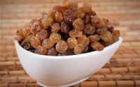 تامین و فروش عمده کشمش تیزآبی آفتابی