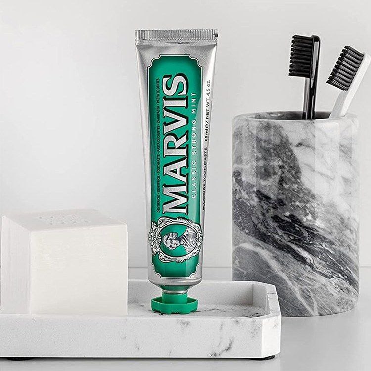 marvis-Classic-Strong-Mint