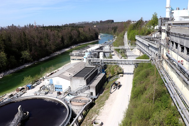 sewage-plant-4560229_640